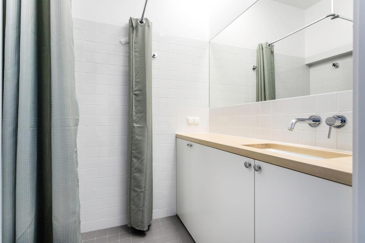 P&O Serviced Apartments Warecka Street Варшава Екстериор снимка