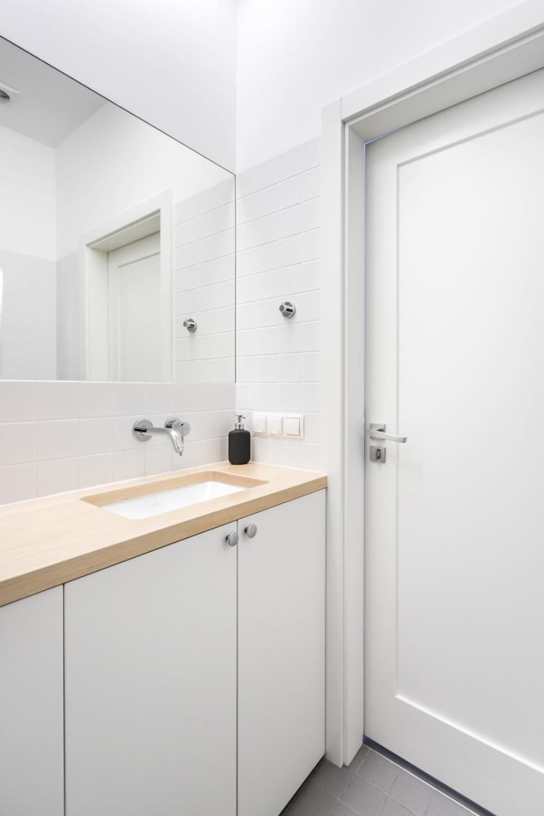 P&O Serviced Apartments Warecka Street Варшава Екстериор снимка