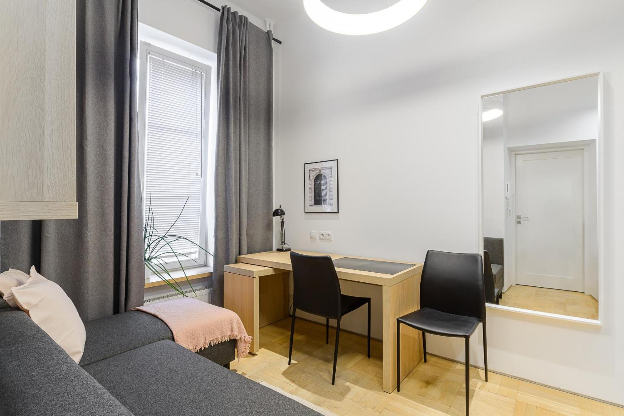 P&O Serviced Apartments Warecka Street Варшава Екстериор снимка