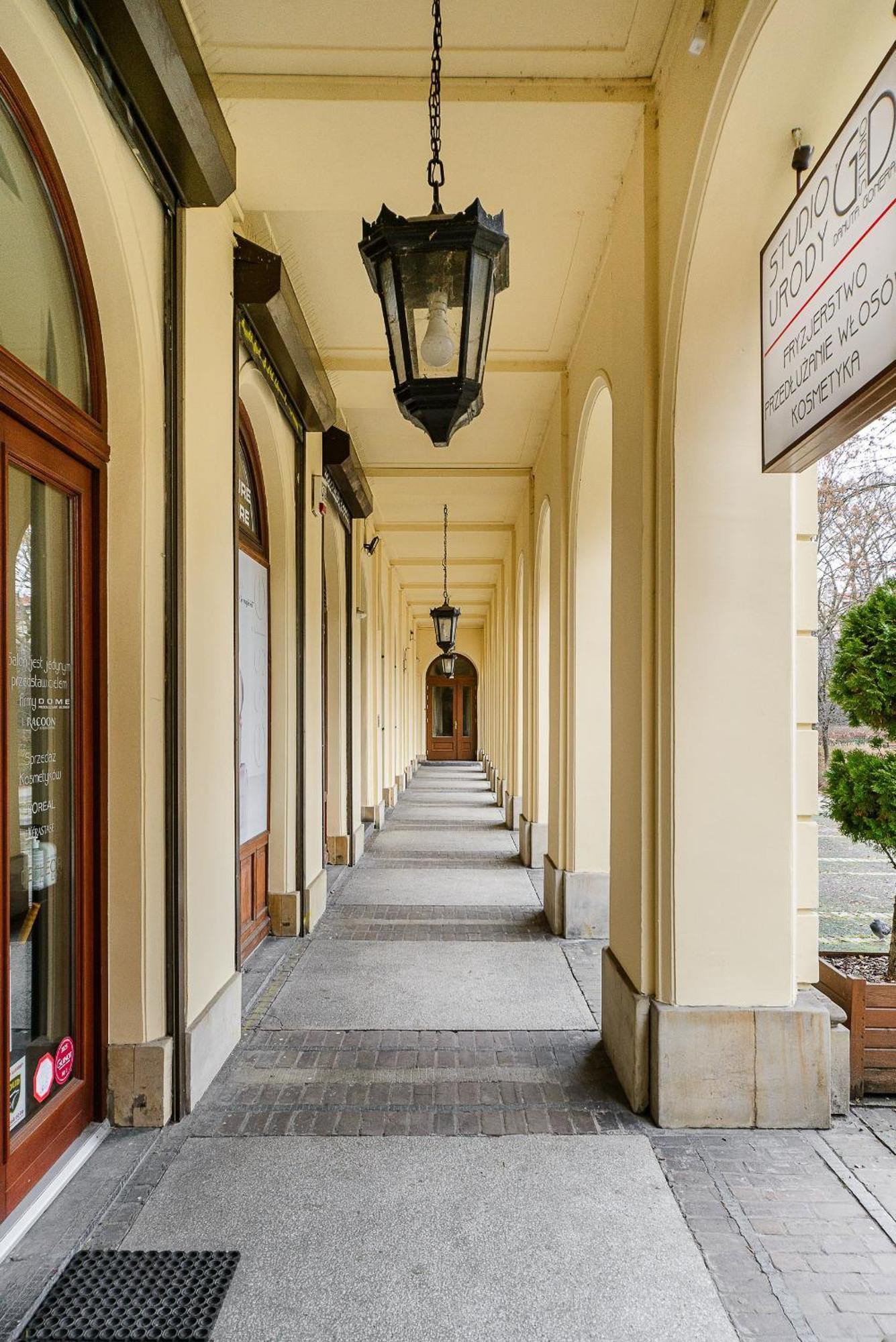 P&O Serviced Apartments Warecka Street Варшава Екстериор снимка