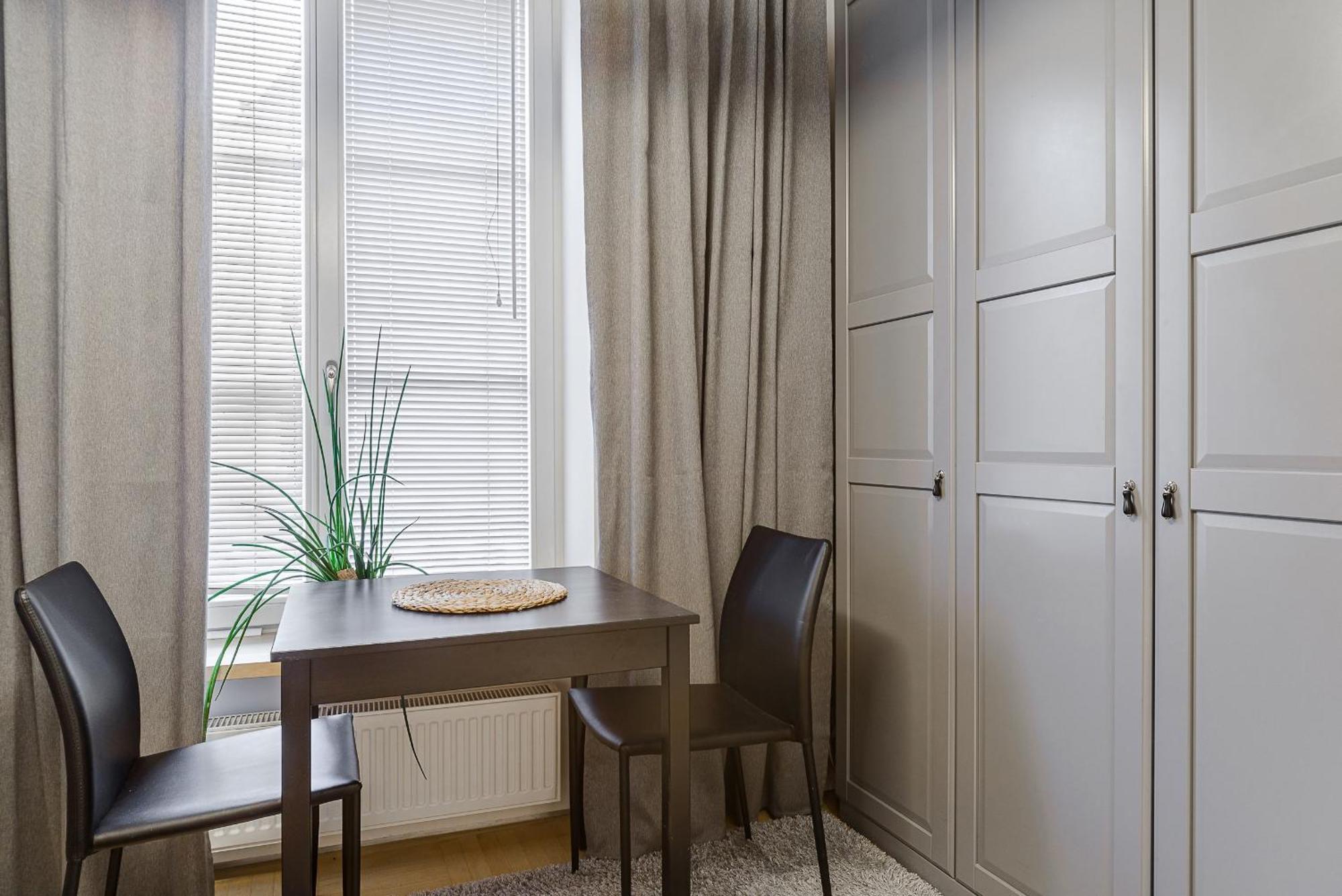 P&O Serviced Apartments Warecka Street Варшава Екстериор снимка